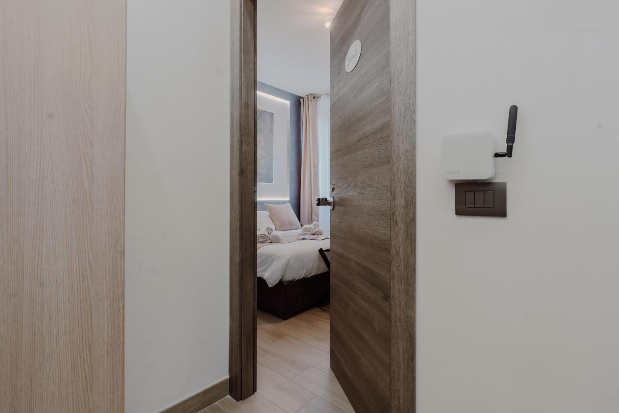 Domus Aeterna - Re Di Roma Hotel Luaran gambar