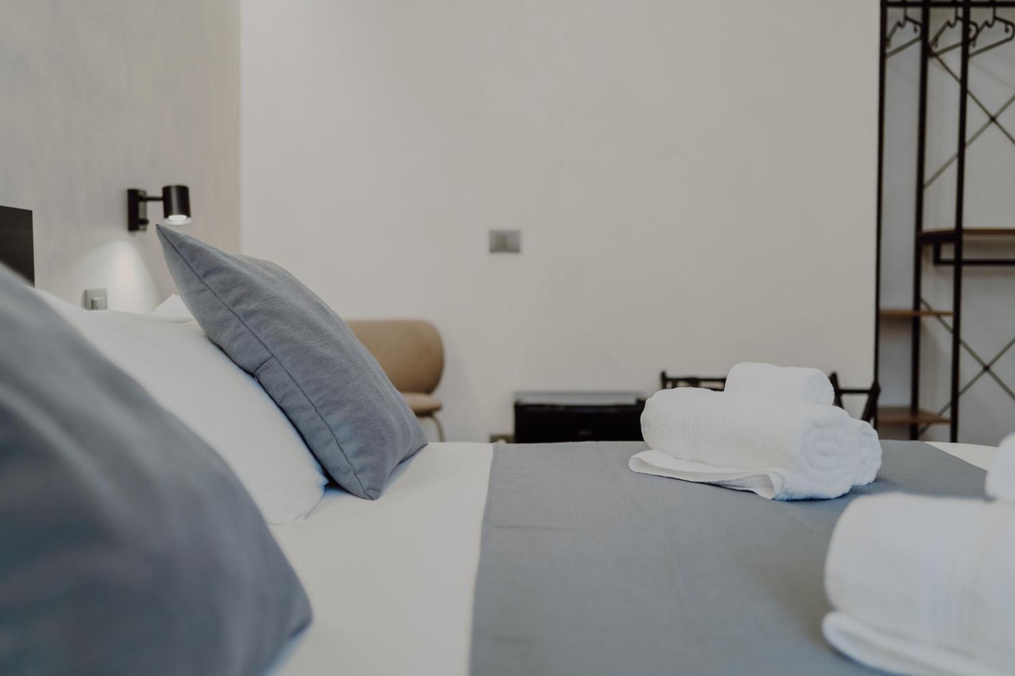 Domus Aeterna - Re Di Roma Hotel Luaran gambar