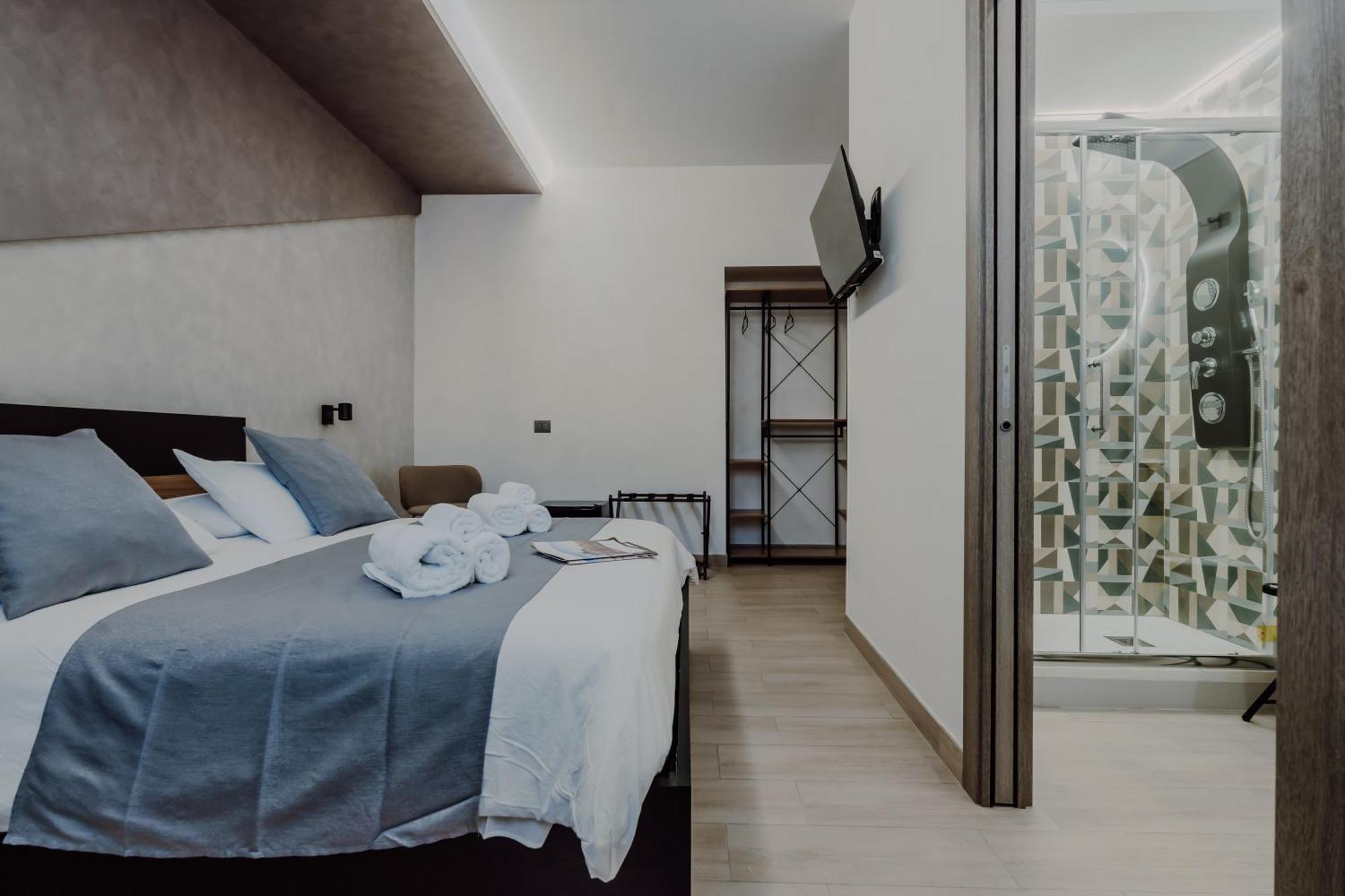 Domus Aeterna - Re Di Roma Hotel Luaran gambar