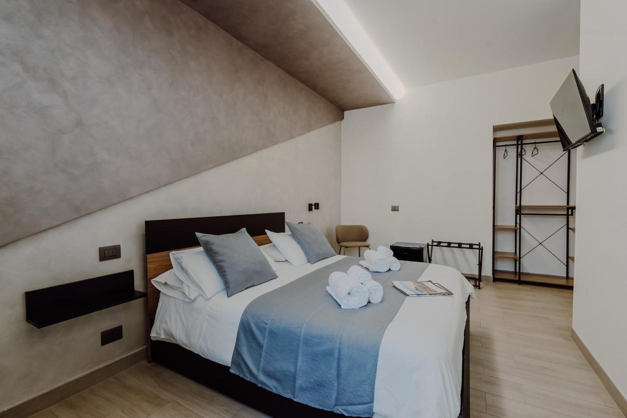 Domus Aeterna - Re Di Roma Hotel Luaran gambar