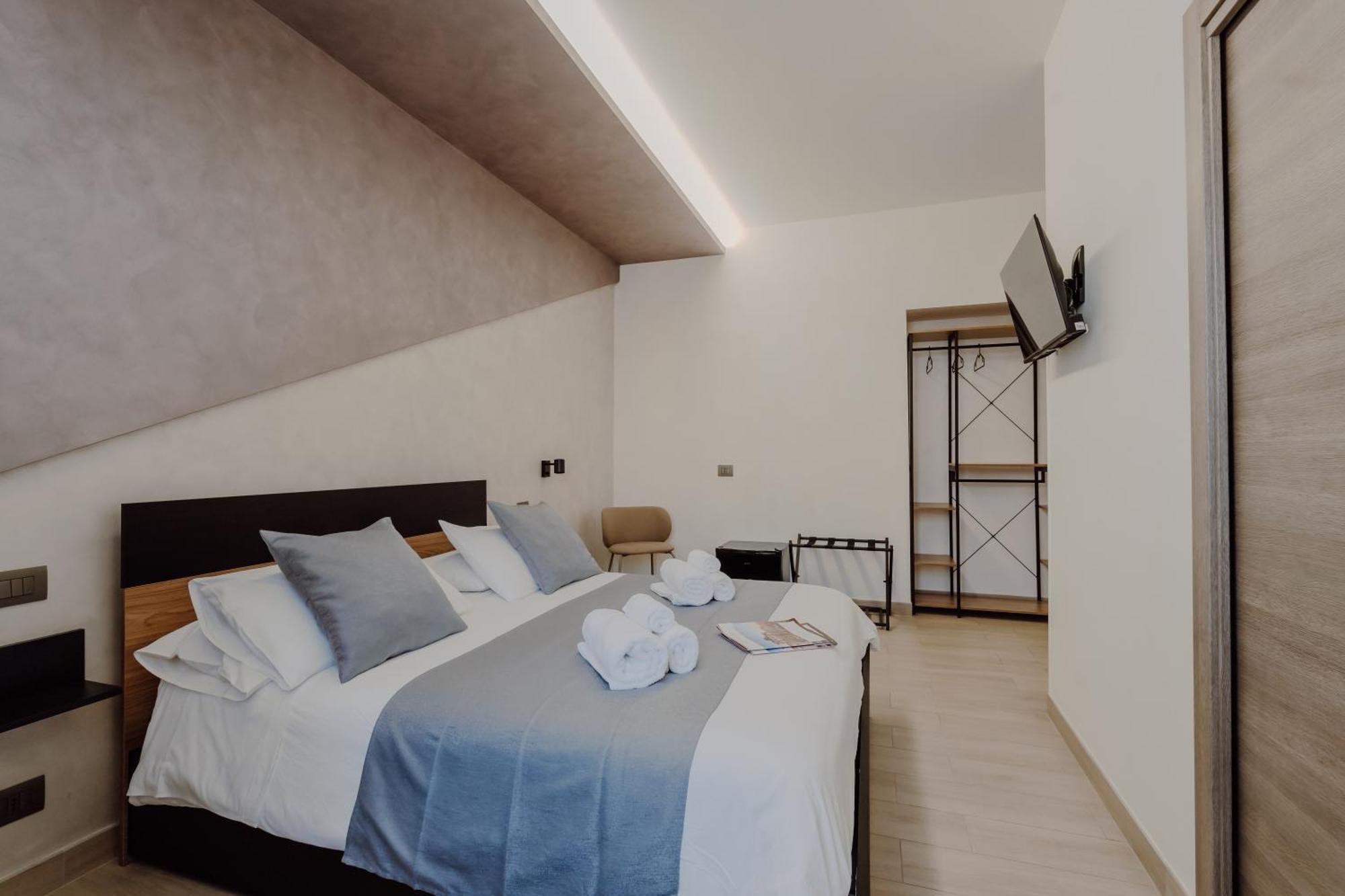 Domus Aeterna - Re Di Roma Hotel Luaran gambar